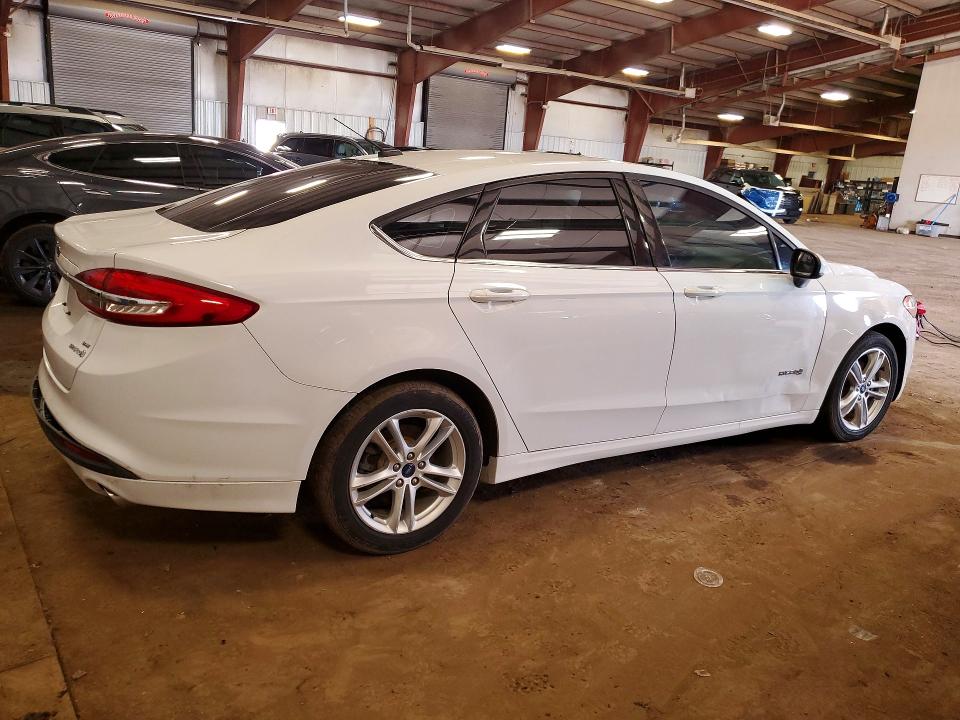 Продажа на аукционе авто 2018 Ford Fusion, vin: 3FA6P0LU3JR103506, номер лота: 49940996