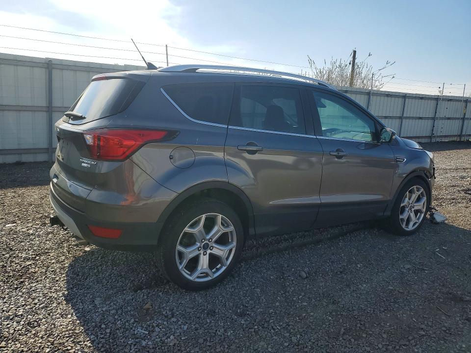 Продаж на аукціоні авто 2019 Ford Escape, vin: 1FMCU9J98KUB42056, номер лоту: 51180866