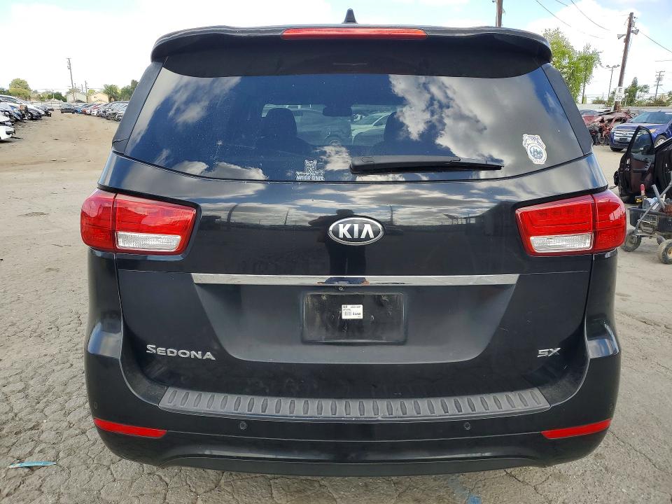 2015 Kia Sedona მანქანა იყიდება აუქციონზე, vin: KNDMC5C19F6033434, აუქციონის ნომერი: 50671946