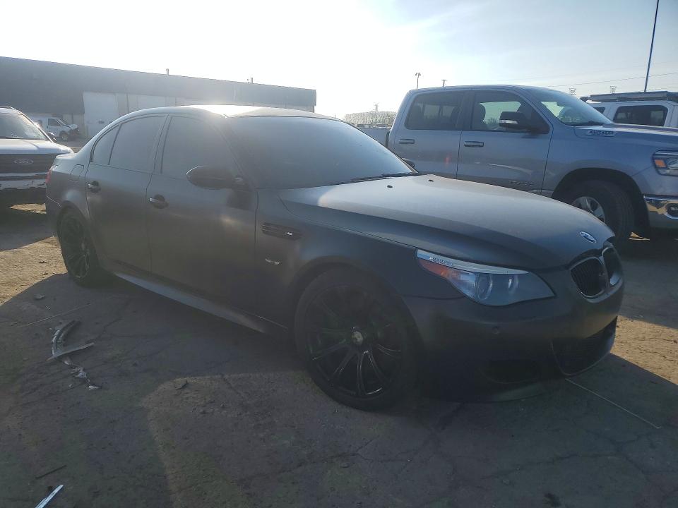 51101256 :رقم المزاد ، WBSNB93537CX07283 vin ، 2007 Bmw M5 مزاد بيع