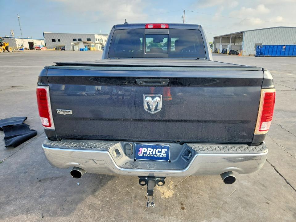 49605976 :رقم المزاد ، 1C6RR6NT3HS585814 vin ، 2017 Ram 1500 مزاد بيع