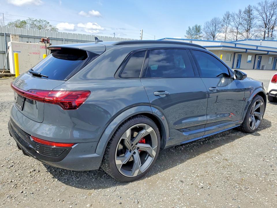 Продажа на аукционе авто 2024 Audi Sq8 E-tron, vin: WA16CBGE3RB038848, номер лота: 50509166