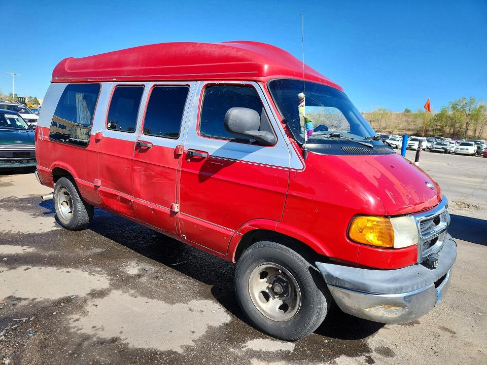 49581566 :رقم المزاد ، 2B6HB11Y5YK131432 vin ، 2000 Dodge Ram Van مزاد بيع