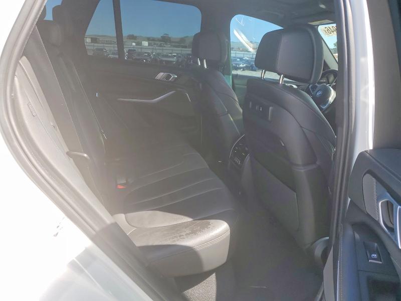 48824946 :رقم المزاد ، 5UXCR6C06L9B41979 vin ، 2020 Bmw X5 مزاد بيع