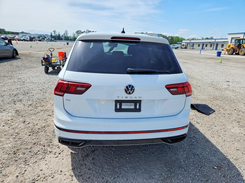 Продаж на аукціоні авто 2022 Volkswagen Tiguan, vin: 3VVCB7AX3NM027789, номер лоту: 51561556
