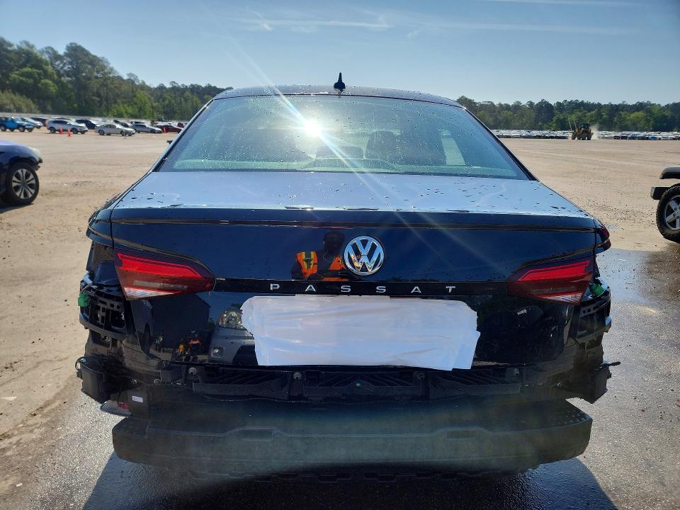 50122216 :رقم المزاد ، 1VWAA7A30MC002075 vin ، 2021 Volkswagen Passat مزاد بيع