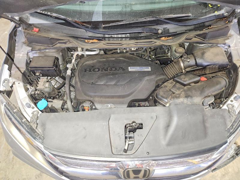 Продаж на аукціоні авто 2018 Honda Odyssey, vin: 5FNRL6H75JB039043, номер лоту: 51029126