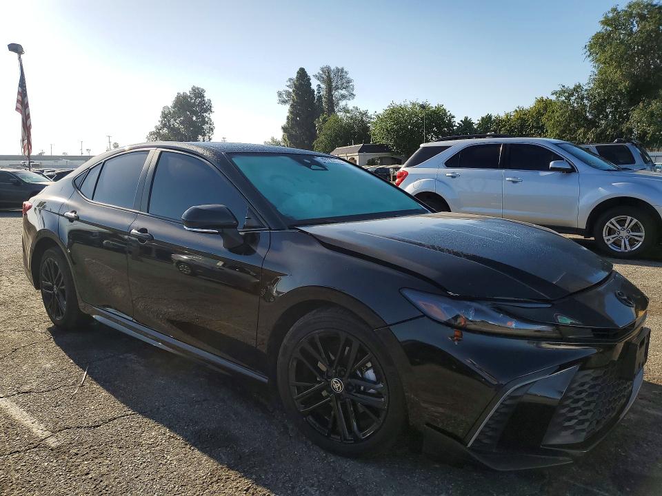 Продажа на аукционе авто 2025 Toyota Camry, vin: 4T1DAACK3SU564105, номер лота: 49125606
