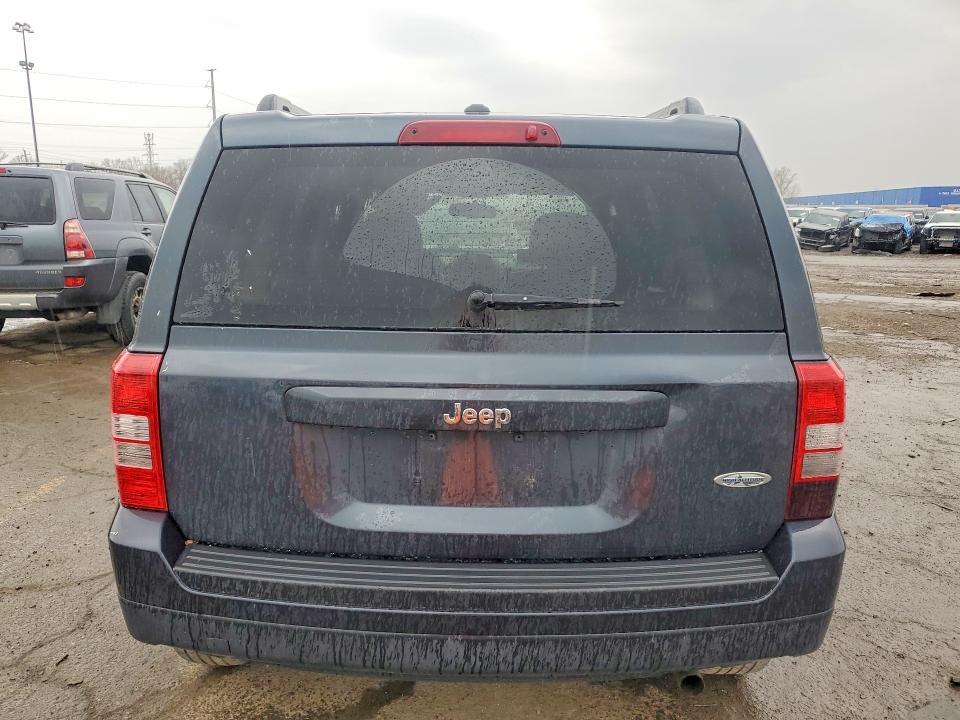 2015 Jeep Patriot მანქანა იყიდება აუქციონზე, vin: 1C4NJPFA9FD157782, აუქციონის ნომერი: 48992496