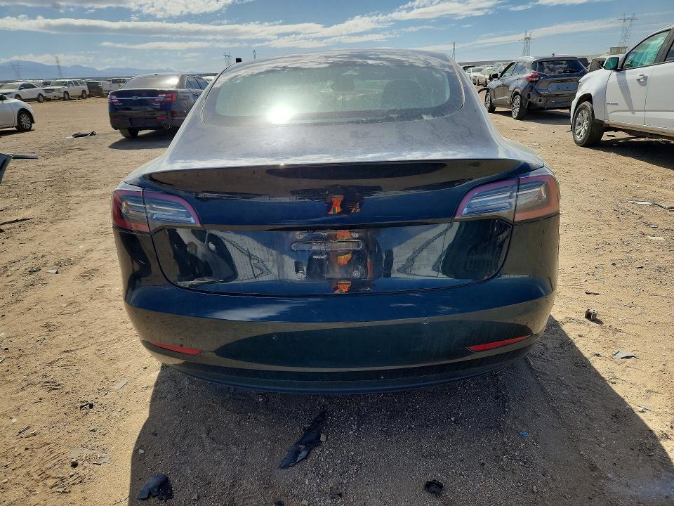 2018 Tesla Model 3 მანქანა იყიდება აუქციონზე, vin: 5YJ3E1EB2JF070732, აუქციონის ნომერი: 51172076