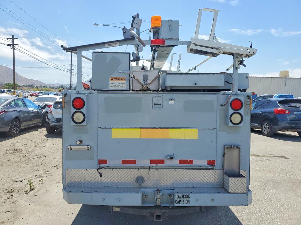 75226595 :رقم المزاد ، 1FTWF30528EA29441 vin ، 2008 Ford F350 مزاد بيع