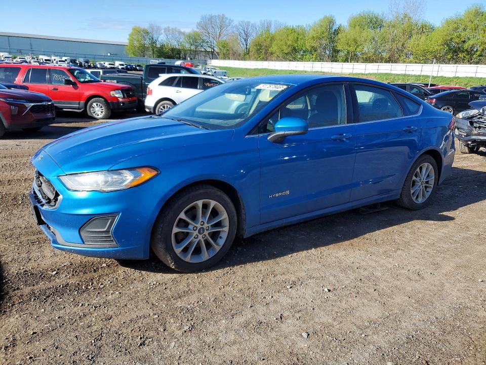 2019 Ford Fusion მანქანა იყიდება აუქციონზე, vin: 3FA6P0LU3KR145997, აუქციონის ნომერი: 51787846