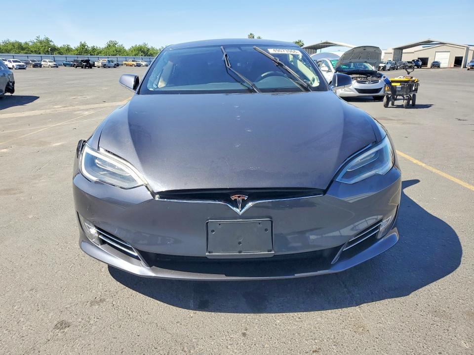 Auction sale of the 2017 Tesla Model S, vin: 5YJSA1E29HF184406, lot number: 49073966