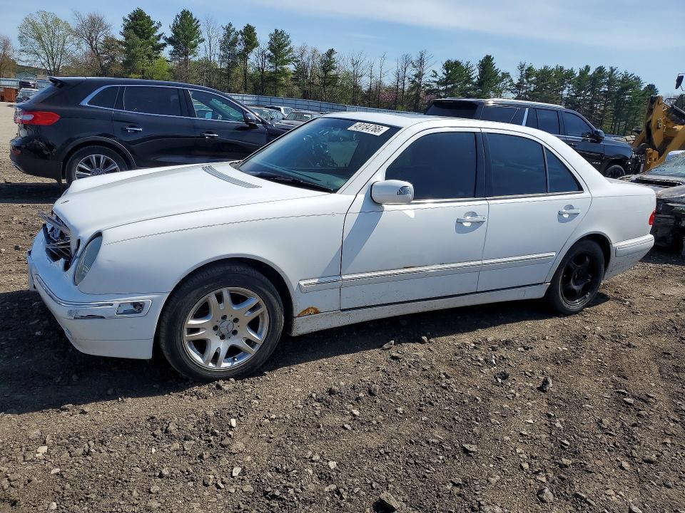 Продажа на аукционе авто 2000 Mercedes-benz E, vin: WDBJF65J8YA971162, номер лота: 49184766