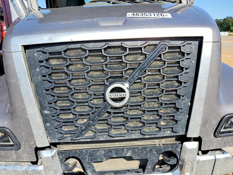 Продаж на аукціоні авто 2025 Volvo Vhd, vin: 4V4KC9EH7SN678404, номер лоту: 48353126