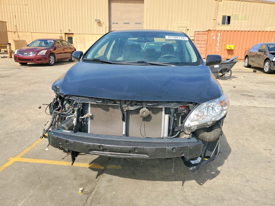 47780116 :رقم المزاد ، 5YFBU4EE7DP140485 vin ، 2013 Toyota Corolla مزاد بيع