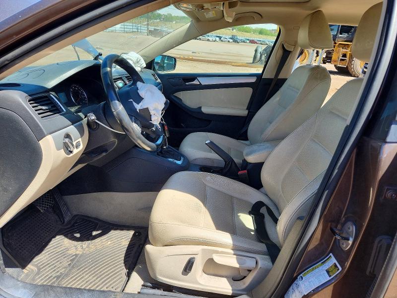 50692046 :رقم المزاد ، 3VWD07AJ8EM384595 vin ، 2014 Volkswagen Jetta مزاد بيع