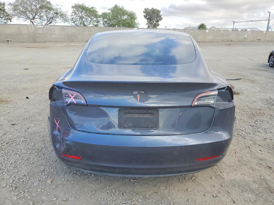 48633616 :رقم المزاد ، 5YJ3E1EA8KF324307 vin ، 2019 Tesla Model 3 مزاد بيع