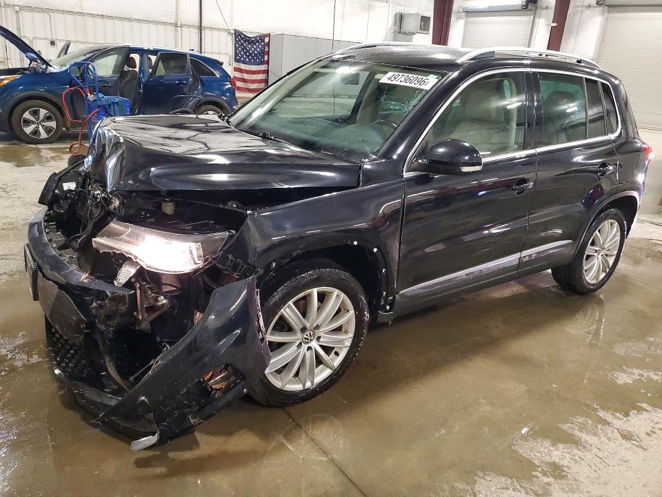 49736096 :رقم المزاد ، WVGBV7AX8CW545777 vin ، 2012 Volkswagen Tiguan مزاد بيع