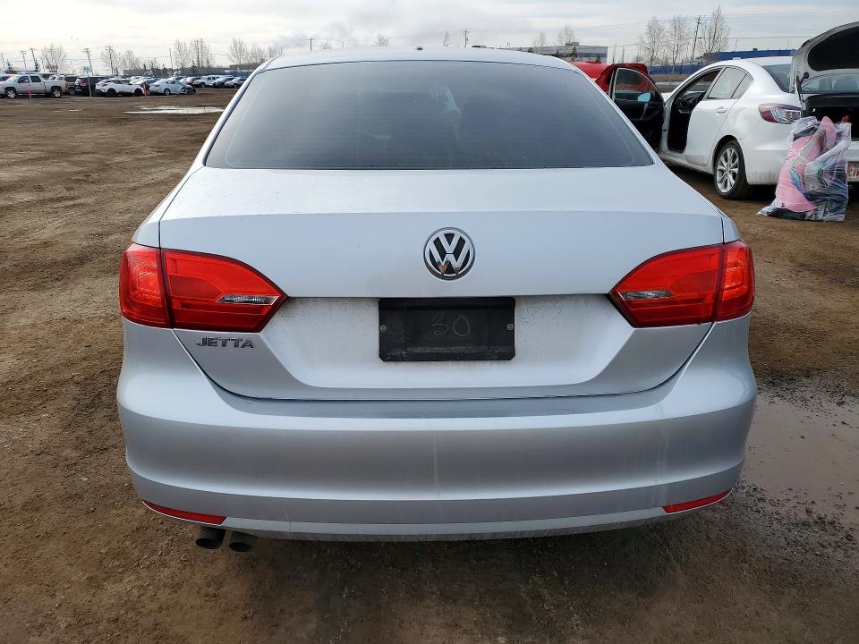 2013 Volkswagen Jetta მანქანა იყიდება აუქციონზე, vin: 3VW2K7AJ4DM443089, აუქციონის ნომერი: 50056456