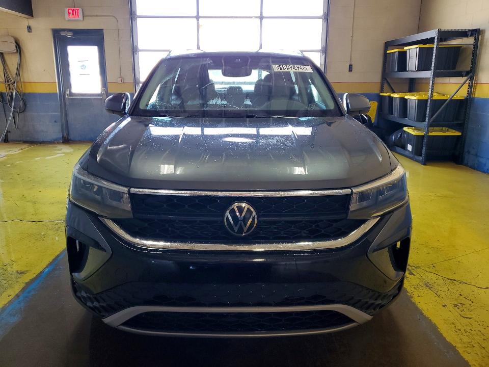 Продажа на аукционе авто 2023 Volkswagen Taos, vin: 3VVSX7B27PM307900, номер лота: 51892426
