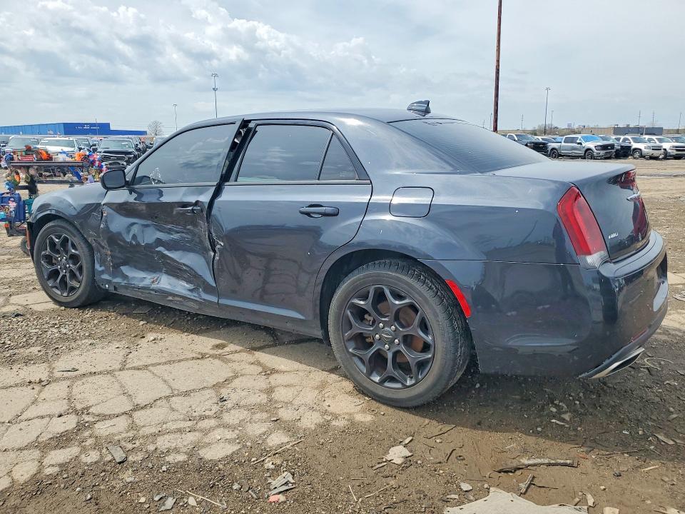 47629656 :رقم المزاد ، 2C3CCAGGXKH536857 vin ، 2019 Chrysler 300 مزاد بيع