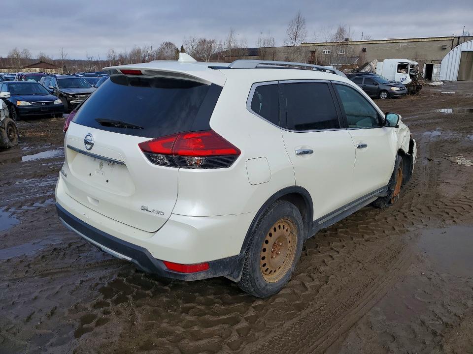 Aukcja sprzedaży 2017 Nissan Rogue, vin: 5N1AT2MV8HC864667, numer aukcji: 47607696