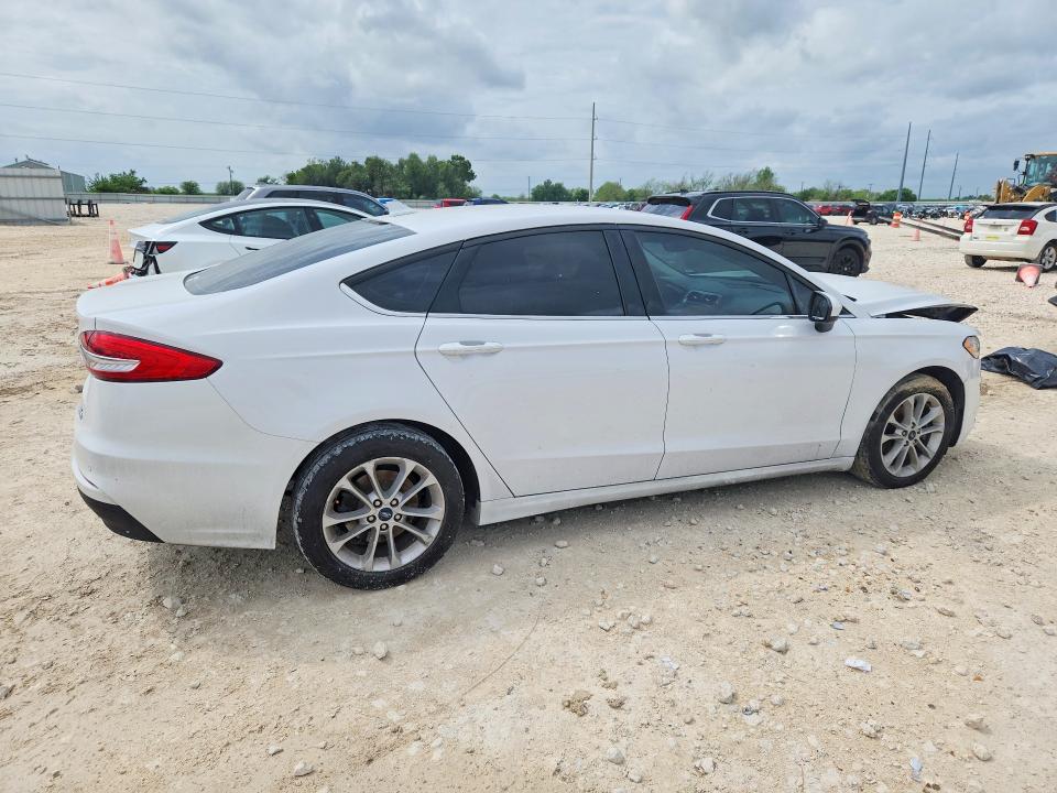 2020 Ford Fusion მანქანა იყიდება აუქციონზე, vin: 3FA6P0LU9LR235124, აუქციონის ნომერი: 48671356