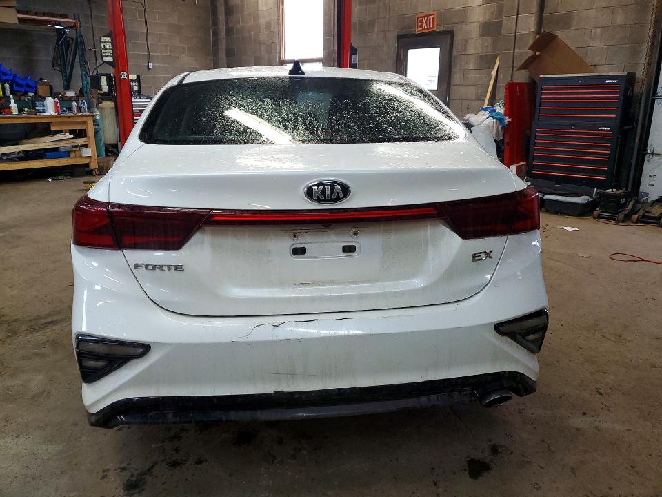 Продажа на аукционе авто 2019 Kia Forte, vin: 3KPF54AD6KE024382, номер лота: 49284996