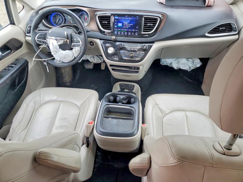 48358686 :رقم المزاد ، 2C4RC1BG2HR505442 vin ، 2017 Chrysler Pacifica مزاد بيع