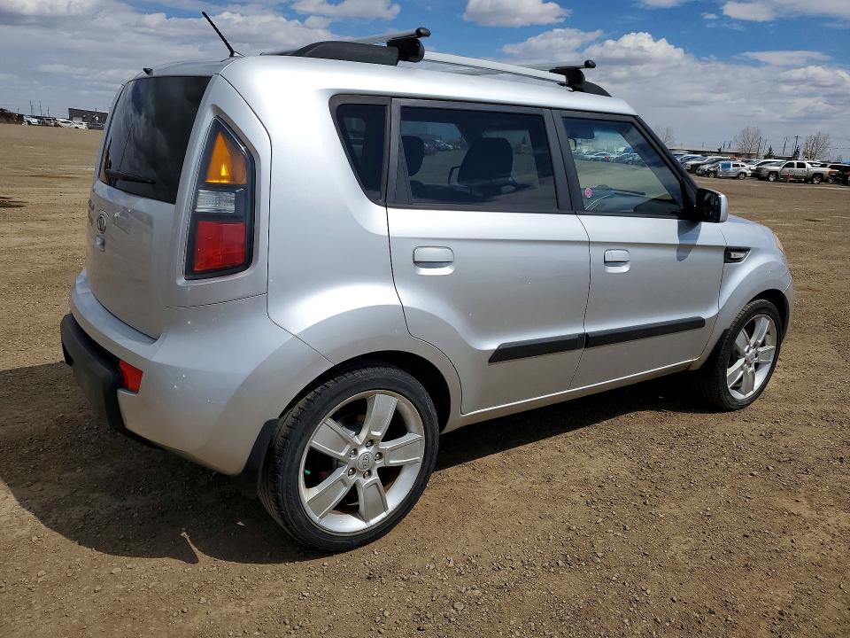 52029966 :رقم المزاد ، KNDJT2A20A7061400 vin ، 2010 Kia Soul مزاد بيع