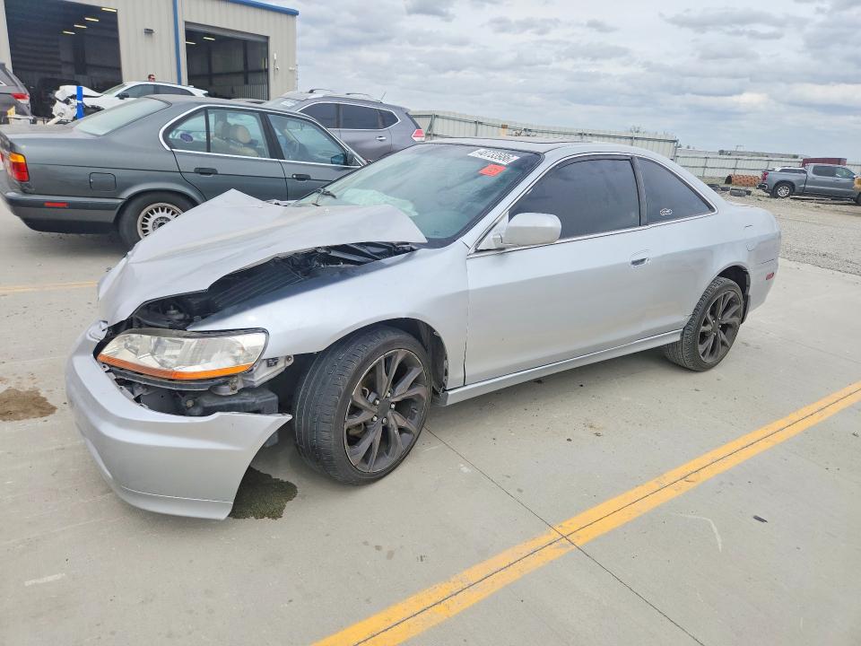Продажа на аукционе авто 2001 Honda Accord, vin: 1HGCG22521A019949, номер лота: 48733986