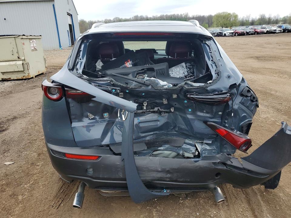 2024 Mazda Cx-30 მანქანა იყიდება აუქციონზე, vin: 3MVDMBCM2RM645385, აუქციონის ნომერი: 50109996