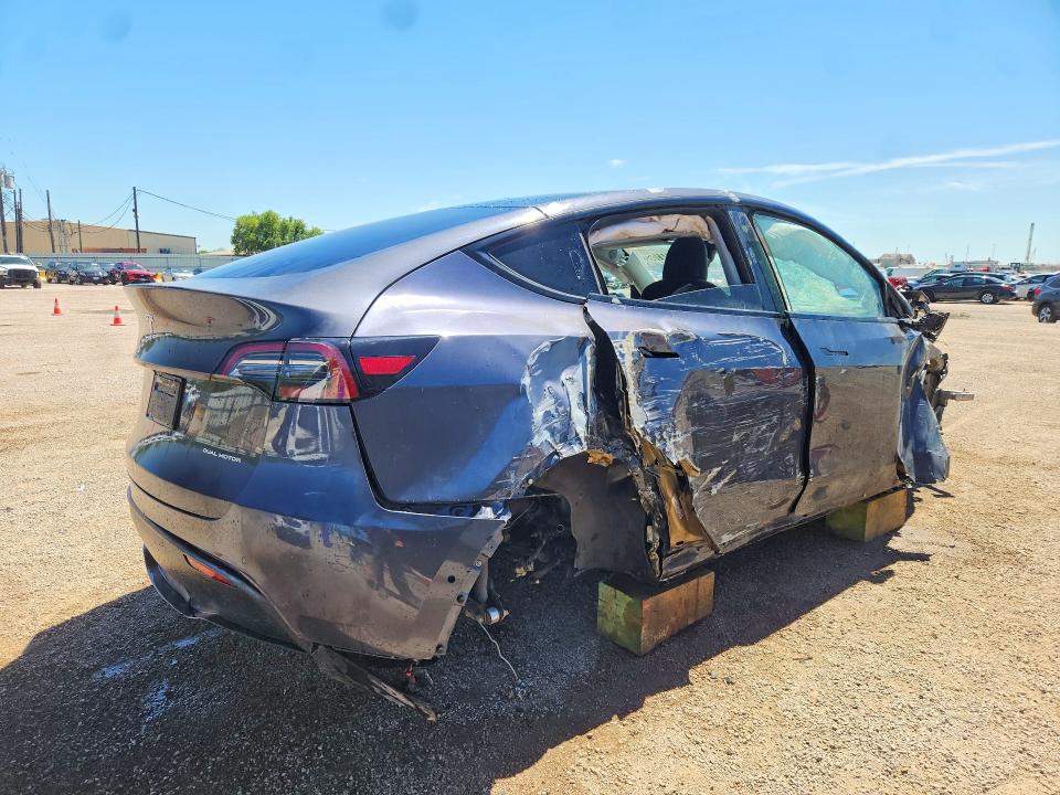 2021 Tesla Model Y მანქანა იყიდება აუქციონზე, vin: 5YJYGDEE1MF188500, აუქციონის ნომერი: 47944106