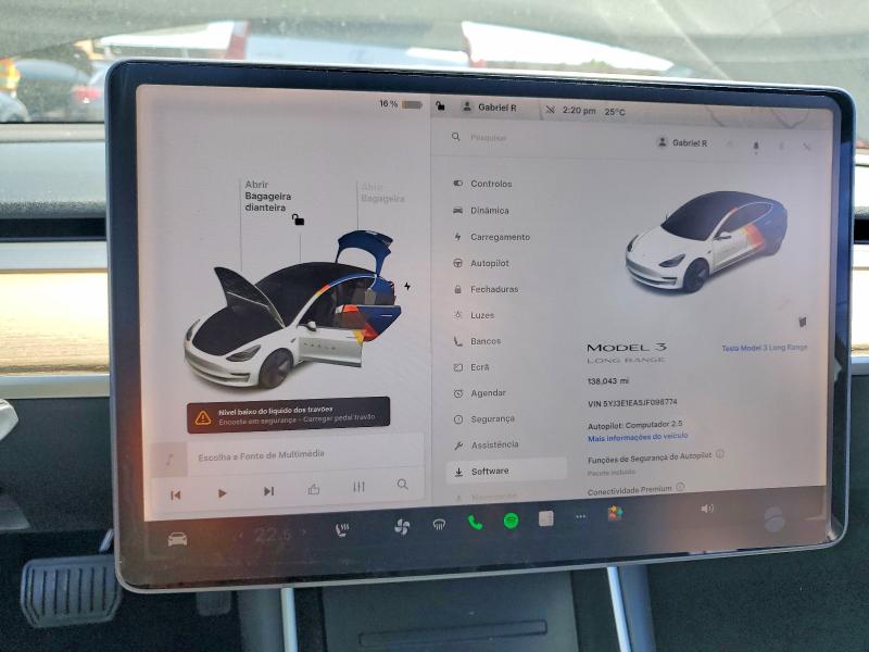 50366916 :رقم المزاد ، 5YJ3E1EA5JF098774 vin ، 2018 Tesla Model 3 مزاد بيع