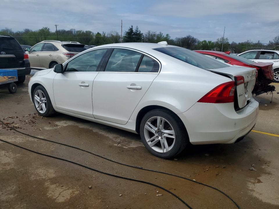 2015 Volvo S60 მანქანა იყიდება აუქციონზე, vin: YV126MFK5F1340149, აუქციონის ნომერი: 48615116
