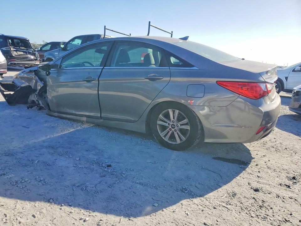 50049346 :رقم المزاد ، 5NPEB4AC6EH940345 vin ، 2014 Hyundai Sonata مزاد بيع