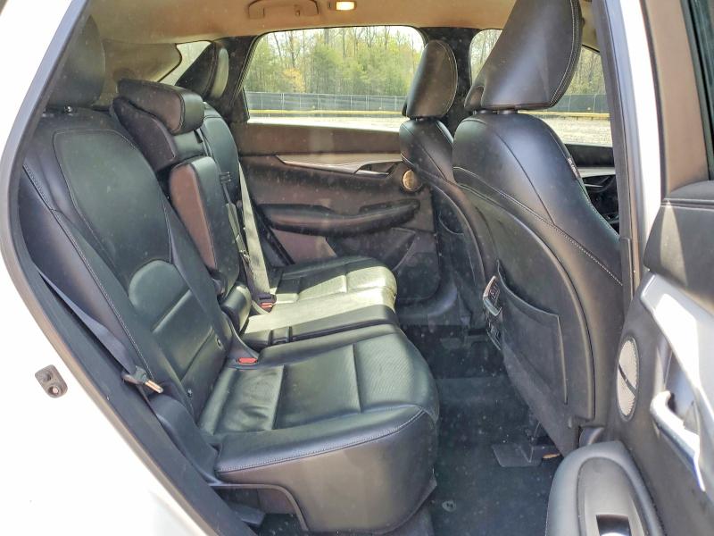 Продажа на аукционе авто 2019 Infiniti Qx50, vin: 3PCAJ5M30KF127077, номер лота: 49127496