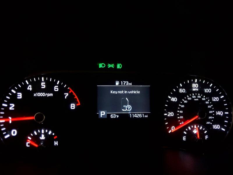 49561486 :رقم المزاد ، KNDJ33AU7M7757246 vin ، 2021 Kia Soul مزاد بيع