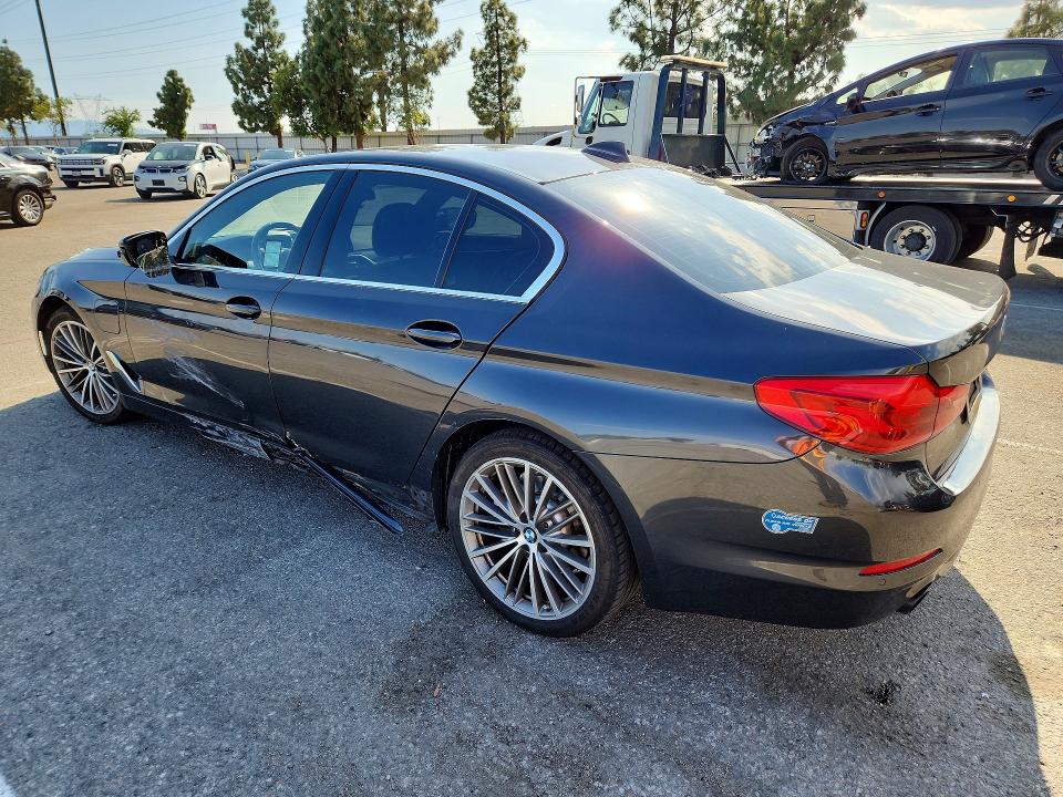 48499016 :رقم المزاد ، WBAJA9C03LCD12771 vin ، 2020 Bmw 530e مزاد بيع