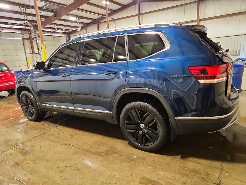 50495796 :رقم المزاد ، 1V2NR2CA6JC558865 vin ، 2018 Volkswagen Atlas مزاد بيع