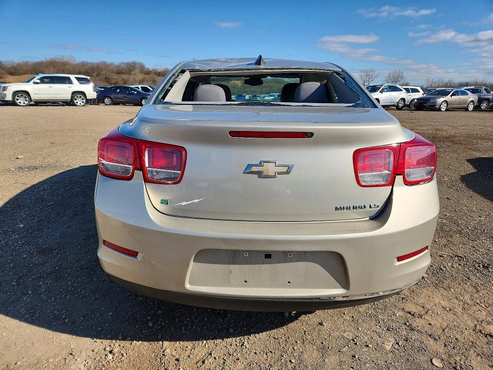 2016 Chevrolet Malibu Limited მანქანა იყიდება აუქციონზე, vin: 1G11B5SA6GF114215, აუქციონის ნომერი: 49076146