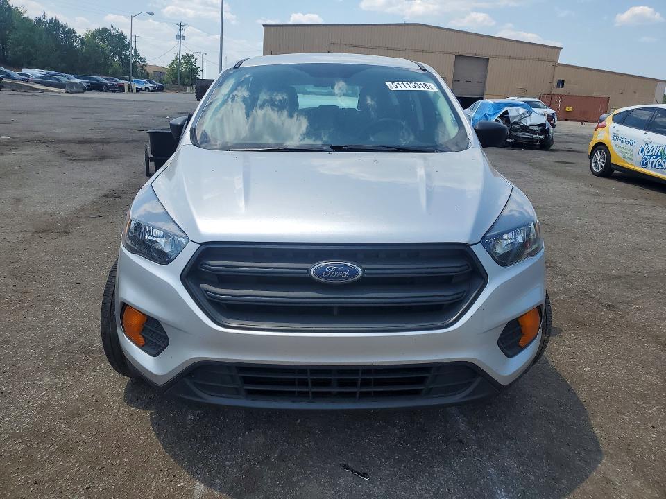 Продаж на аукціоні авто 2018 Ford Escape, vin: 1FMCU0F75JUC77738, номер лоту: 51115316