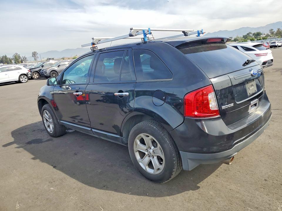 50300546 :رقم المزاد ، 2FMDK3JC5BBB27734 vin ، 2011 Ford Edge مزاد بيع