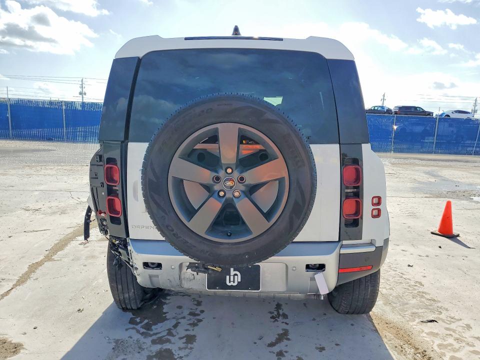 Aukcja sprzedaży 2025 Land Rover Defender, vin: SALEJ7EX7S2462590, numer aukcji: 50671296