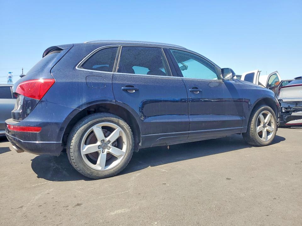2010 Audi Q5 მანქანა იყიდება აუქციონზე, vin: WA1LKAFP0AA069942, აუქციონის ნომერი: 51377906