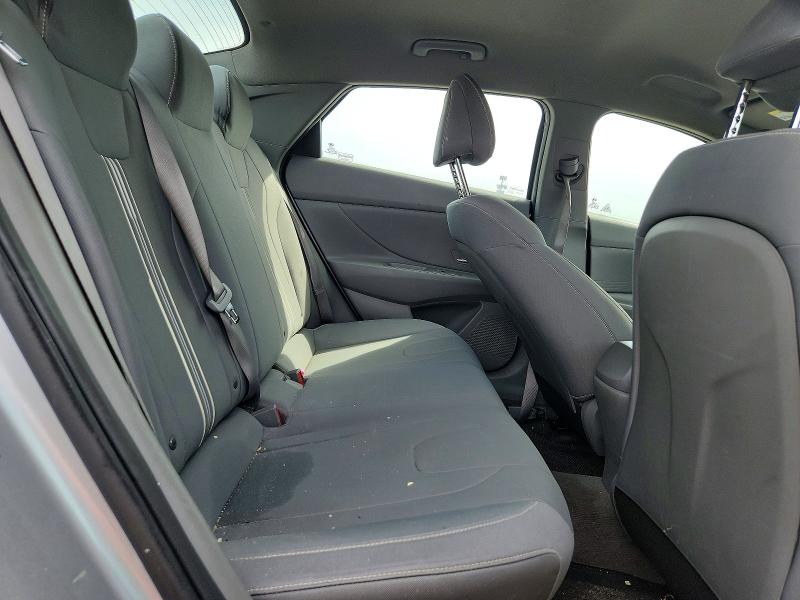 49973906 :رقم المزاد ، 5NPLM4AG4PH110437 vin ، 2023 Hyundai Elantra مزاد بيع