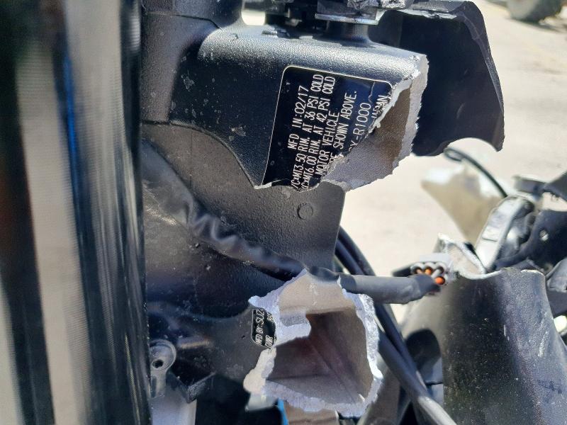 48892286 :رقم المزاد ، JS1DM11B8H2100806 vin ، 2017 Suzuki Gsx-r1000 مزاد بيع