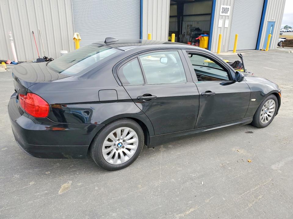 Продажа на аукционе авто 2009 Bmw 328, vin: WBAPH57549NL77112, номер лота: 49836716