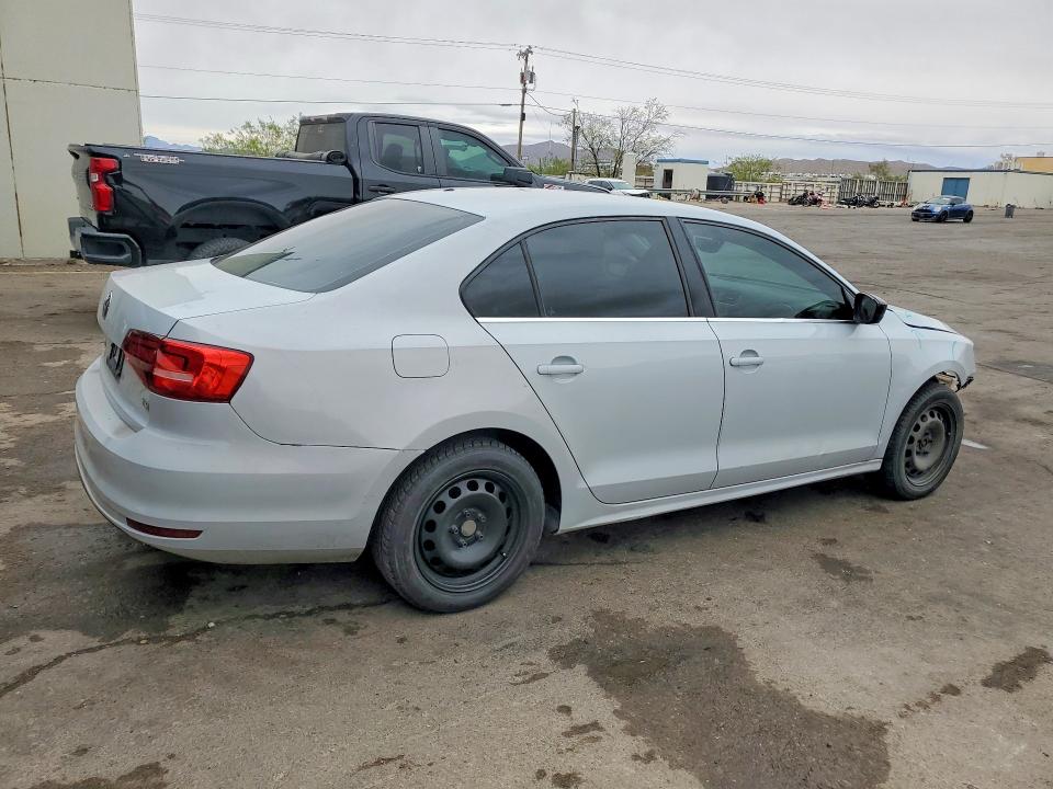 51042546 :رقم المزاد ، 3VW2B7AJ8HM307487 vin ، 2017 Volkswagen Jetta مزاد بيع